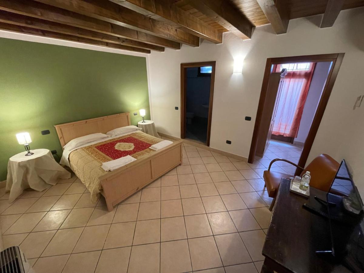 Agriturismo Corte Spino Nogarole Rocca Exterior photo
