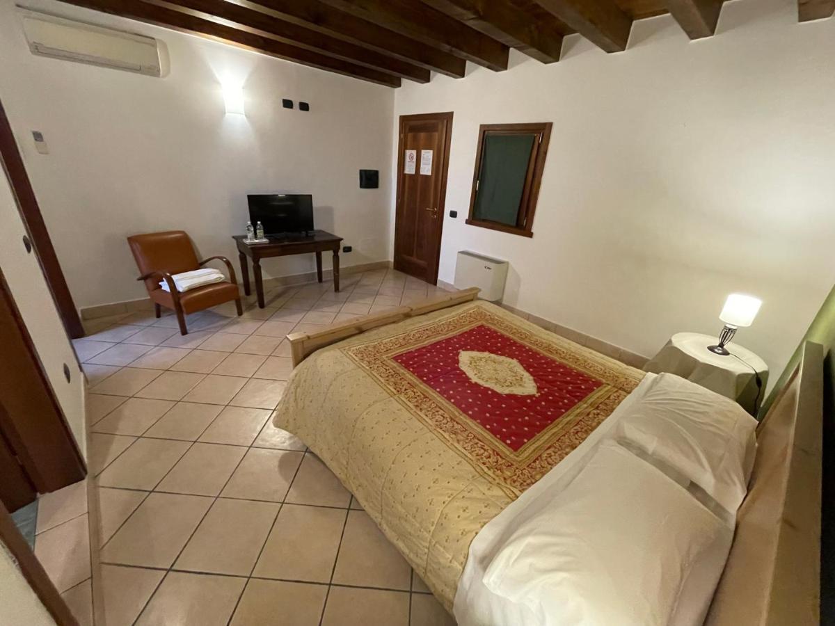 Agriturismo Corte Spino Nogarole Rocca Exterior photo
